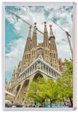Sagrada Familia - Barcelona - Spain - Jumbo Fridge Magnet Souvenir Gift Present R2