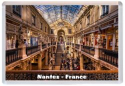 Nantes - France - Jumbo Fridge Magnet Souvenir Gift Present 19S4