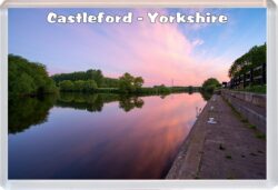 Castleford - Yorkshire - Jumbo Fridge Magnet Souvenir Gift Present 19S2