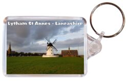 Lytham St Annes - Lancashire - Double Sided Large Keyring Key Fob Chain Ring Gift Present Souvenir E1