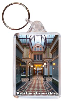 Preston - Lancashire - Double Sided Large Keyring Key Fob Chain Ring Gift Present Souvenir E3
