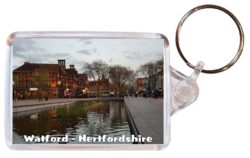 Watford - Hertfordshire - Double Sided Large Keyring Key Fob Chain Ring Gift Present Souvenir E1