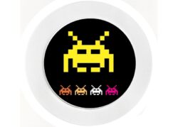 Space Invaders - Car Tax Disc Permit Window Holder - Reusable