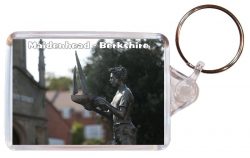 Maidenhead - Berkshire - Double Sided Large Keyring Key Fob Chain Ring Gift Present Souvenir AD3