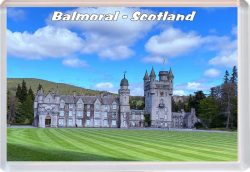 Balmoral - Scotland - Jumbo Fridge Magnet 21S1