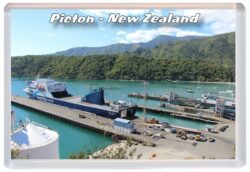 Picton - New Zealand - Jumbo Fridge 23NZ1